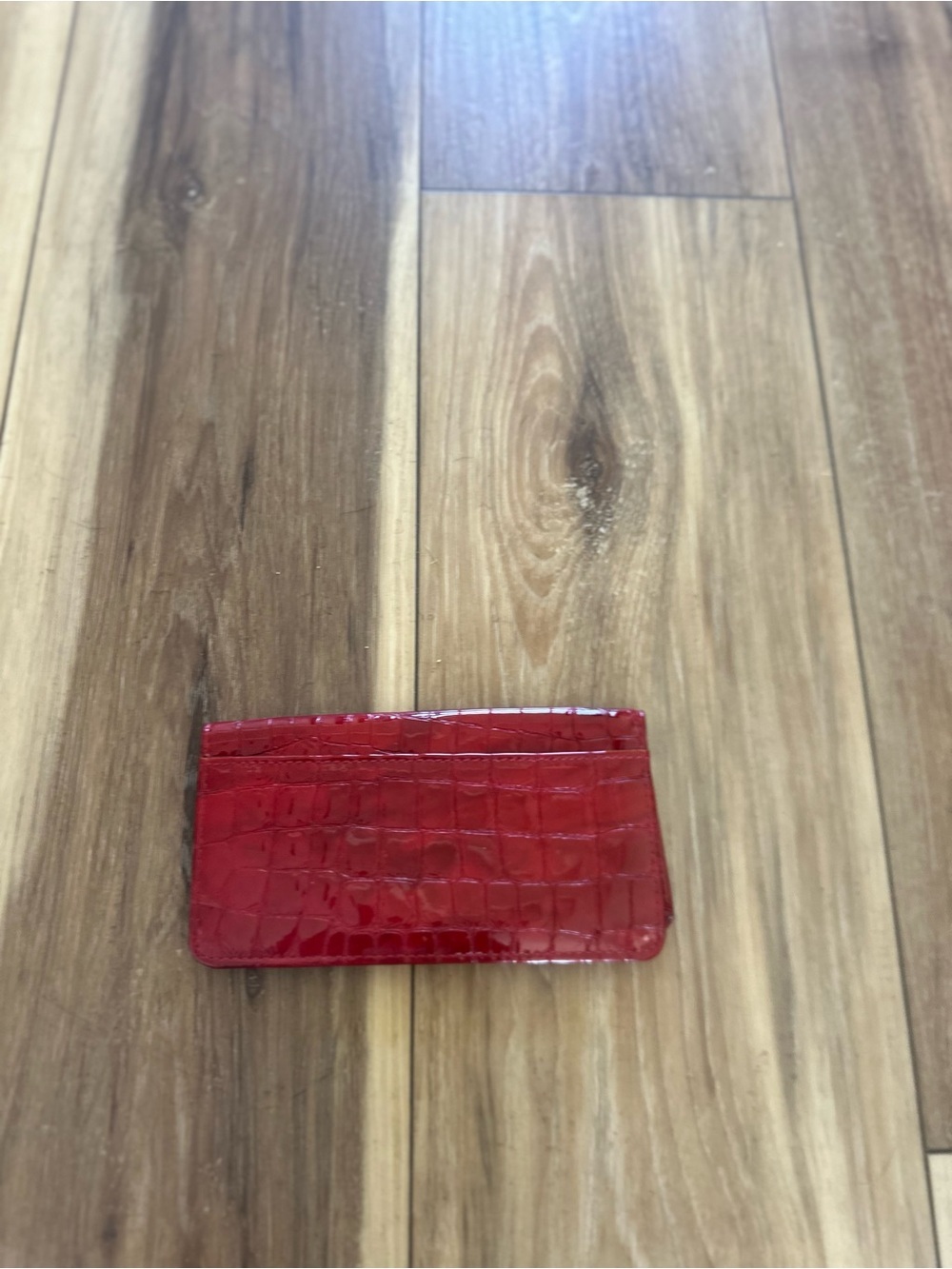 Brighton women’s Red Croc-Embossed billfold Wallet - Picture 4 of 4